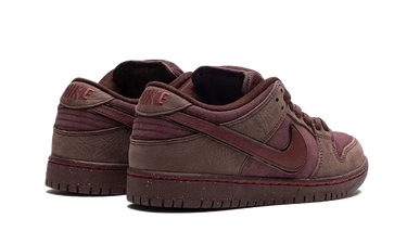 Nike SB Dunk Low City Of Love Burgundy Crush