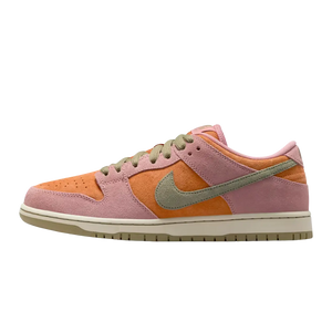 Nike SB Dunk Low Red Stardust