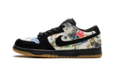 Nike SB Dunk Low Supreme Rammellzee
