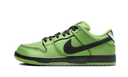 Nike SB Dunk Low The Powerpuff Girls Buttercup