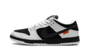 Nike SB Dunk Low x Tightbooth