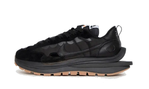 Nike Vaporwaffle Sacai Black Gum