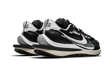 Nike Vaporwaffle Sacai Black White Next Step