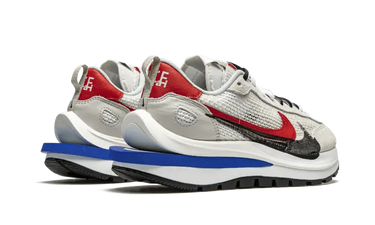 Nike Vaporwaffle Sacai Sport Fuchsia Game Royal Next Step