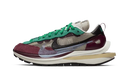 Nike Vaporwaffle Sacai Villain Red Neptune Green
