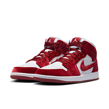 Air Jordan 1 Mid SE Red Velvet
