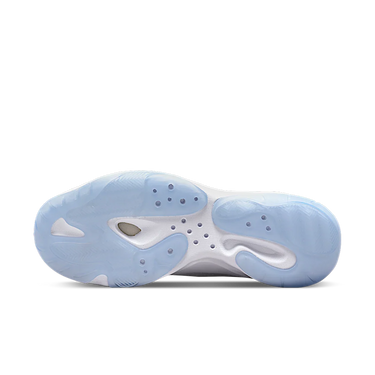 Air Jordan 11 CMFT Low Concord