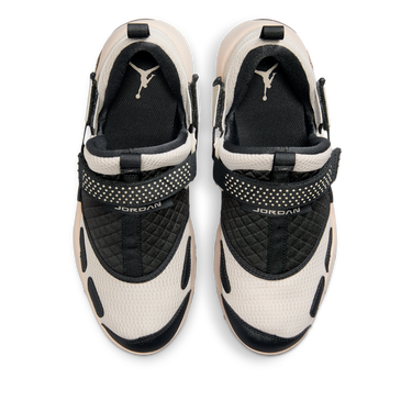 Air Jordan Trunner LX Light Orewood Brown