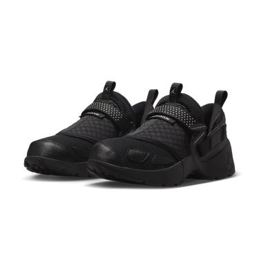 Air Jordan Trunner LX Triple Black