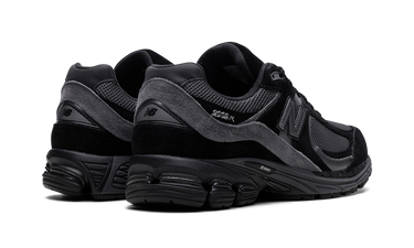 New Balance 2002R Black Dark Grey