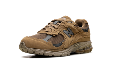 New Balance 2002R Gore-Tex Protection Pack Stucco