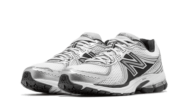 New Balance 860v2 Black White Silver