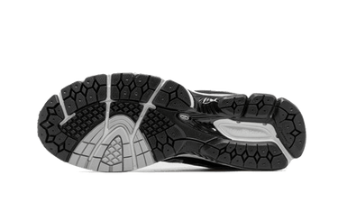 New Balance 860v2 Black White Silver