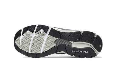 New Balance 920 Grey Black