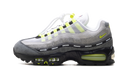 Nike Air Max 95 SP Undefeated Geo NYC Neon