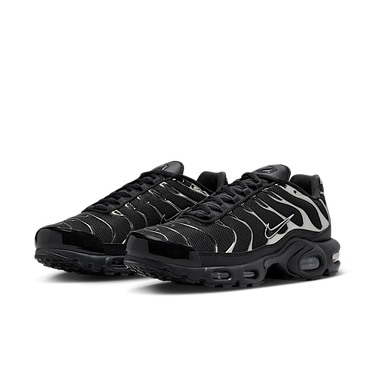 Nike Air Max Plus SE Black Chrome