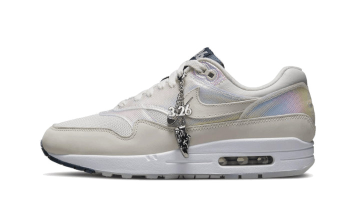 Nike Air Max 1 La Ville Lumière Next Step