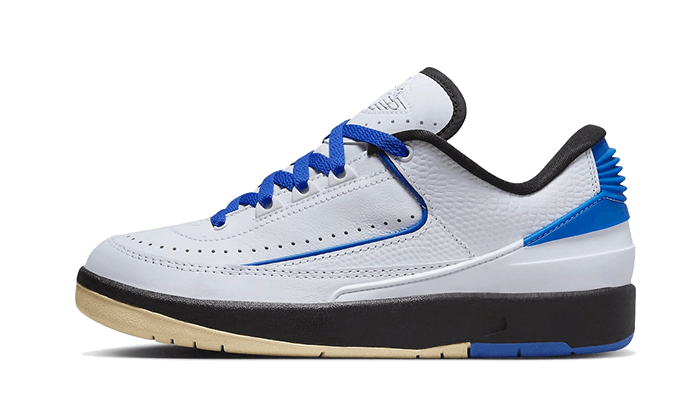 Air Jordan 2 Retro Low Varsity Royal Next Step