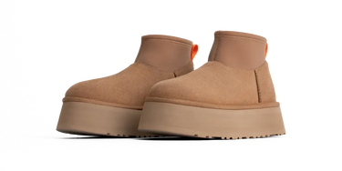 UGG Classic Mini Dipper Boot Chestnut