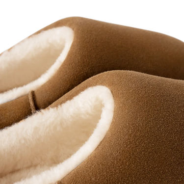 UGG Pumped Slide Chestnut