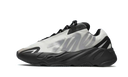 Yeezy Boost 700 MNVN Bone