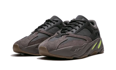 Yeezy Boost 700 Mauve Next Step