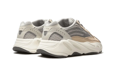 Yeezy Boost 700 V2 Cream Next Step