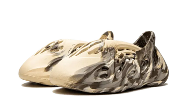 Yeezy Foam RNNR MX Clay Cream