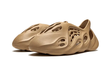 Yeezy Foam RNNR Ocher