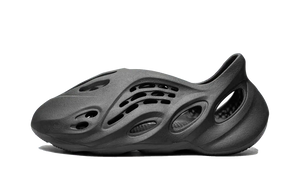 Yeezy Foam RNNR Onyx