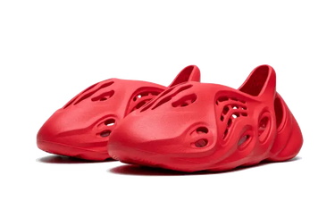 Yeezy Foam RNNR Vermillion