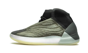 Yeezy QNTM Barium