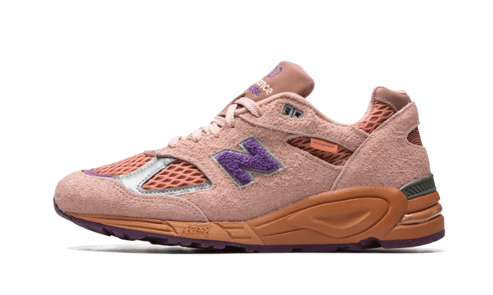 New Balance 990 V2 Salehe Bembury Sand Be The Time Next Step