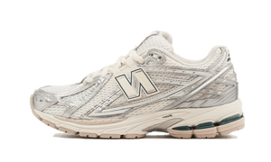 New Balance 1906R Silver Metallic Cream
